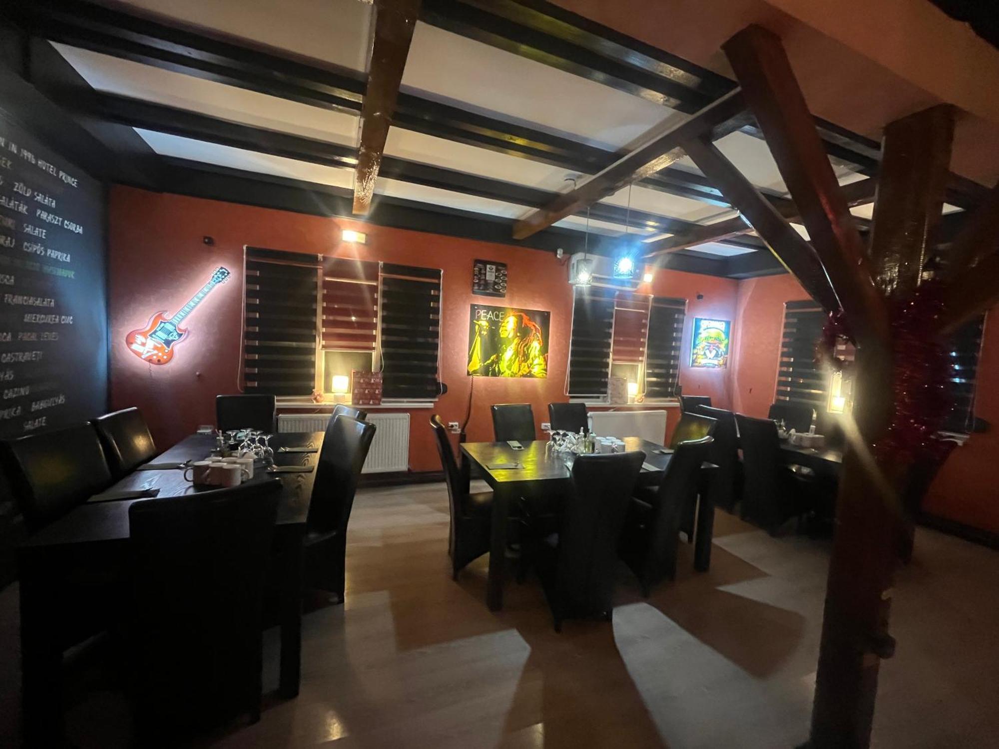 Prince Hotel Miercurea Ciuc Extérieur photo