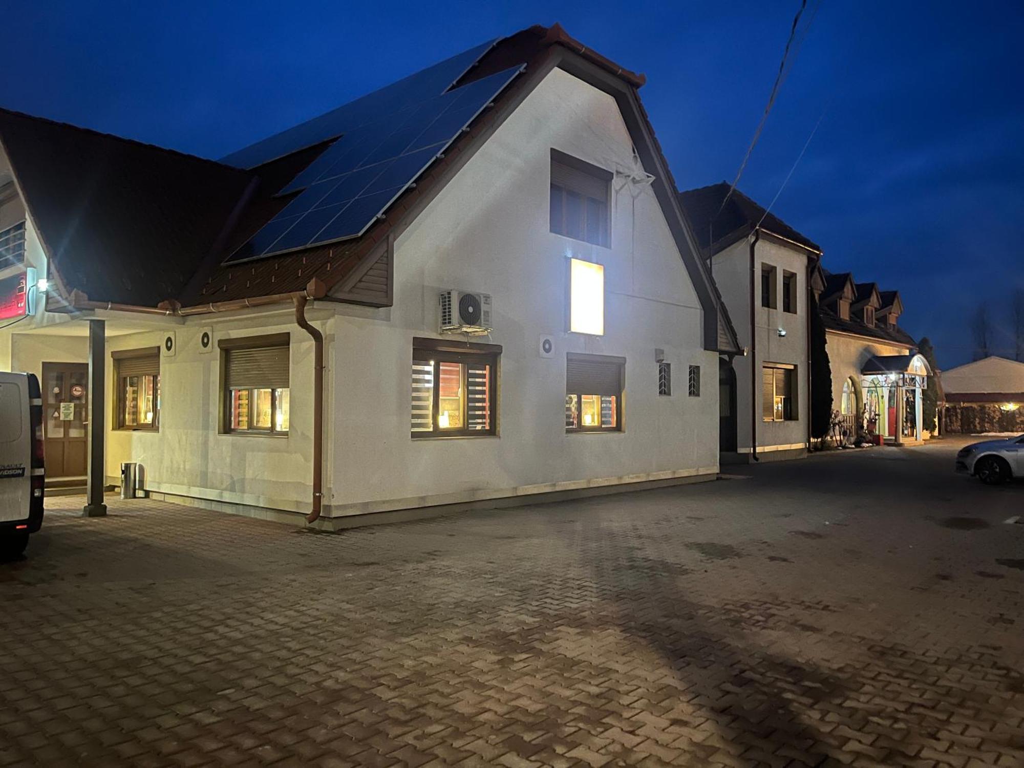 Prince Hotel Miercurea Ciuc Extérieur photo
