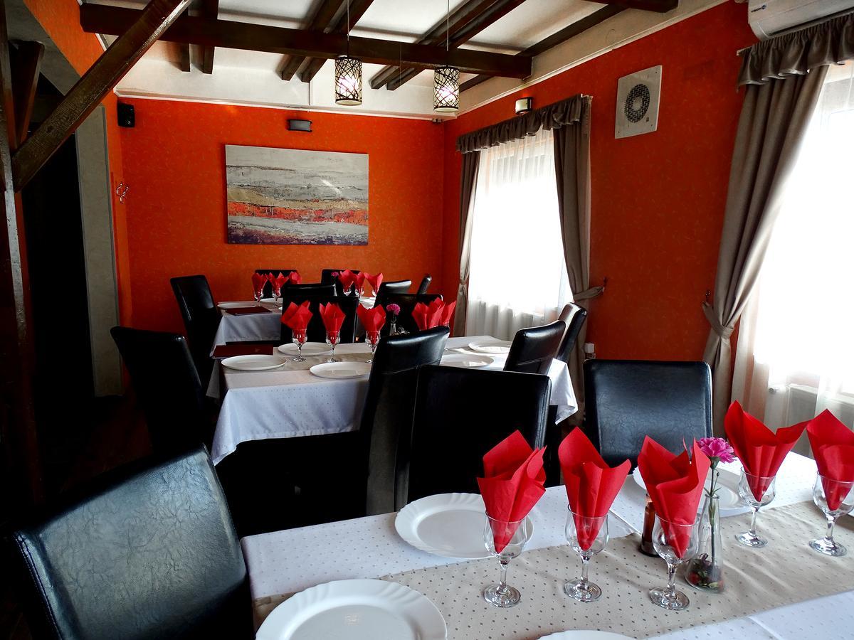 Prince Hotel Miercurea Ciuc Extérieur photo