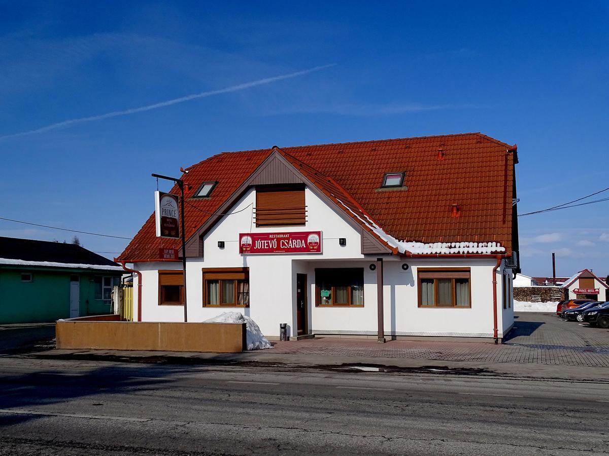 Prince Hotel Miercurea Ciuc Extérieur photo