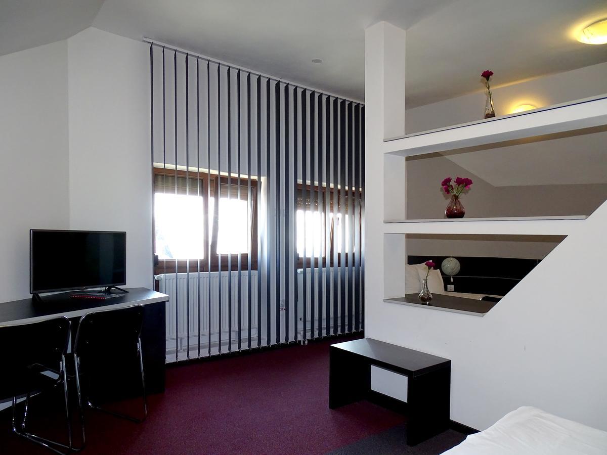 Prince Hotel Miercurea Ciuc Extérieur photo